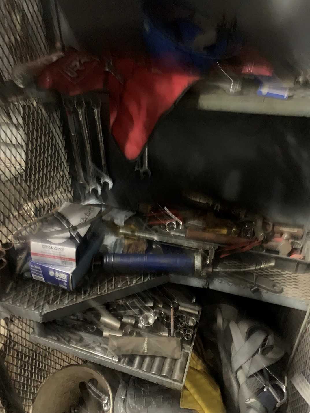 Lot of Miscellaneous Hand Tools - ELECTRIC POWER TOOLS