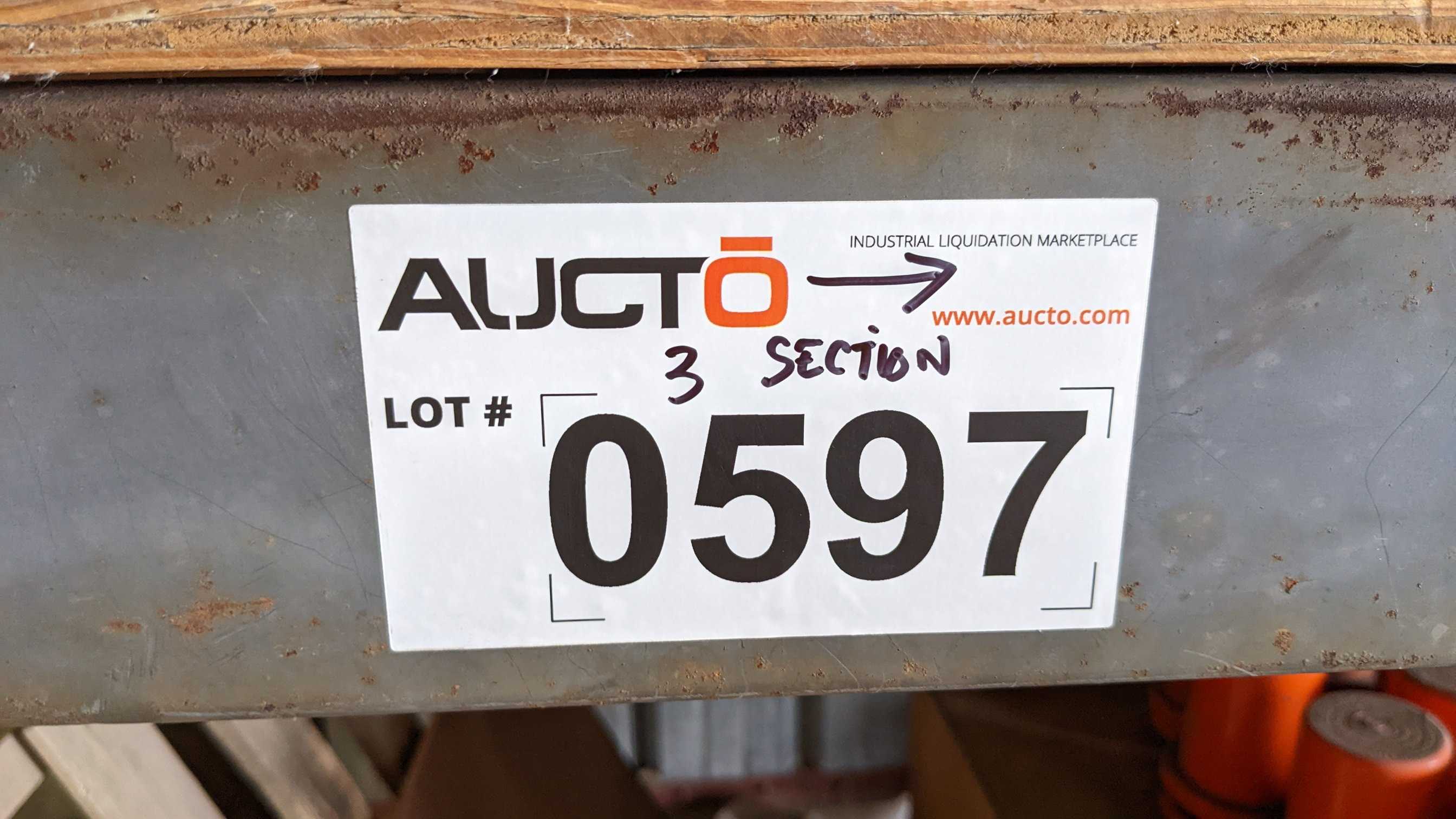 CONTENTS OF 3 SECTION OF RACKING - INDUSTRIAL PARTS