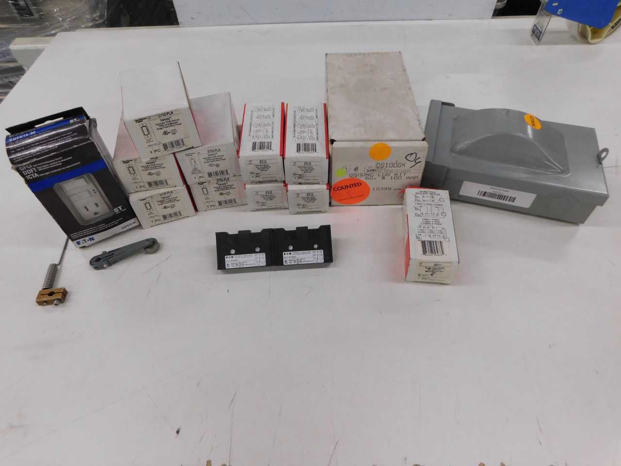 Lot of Quantity 20x Assorted Switches - Limit switches, Safety Switch Neutral Kits - ELECTRICAL COMPONENTS