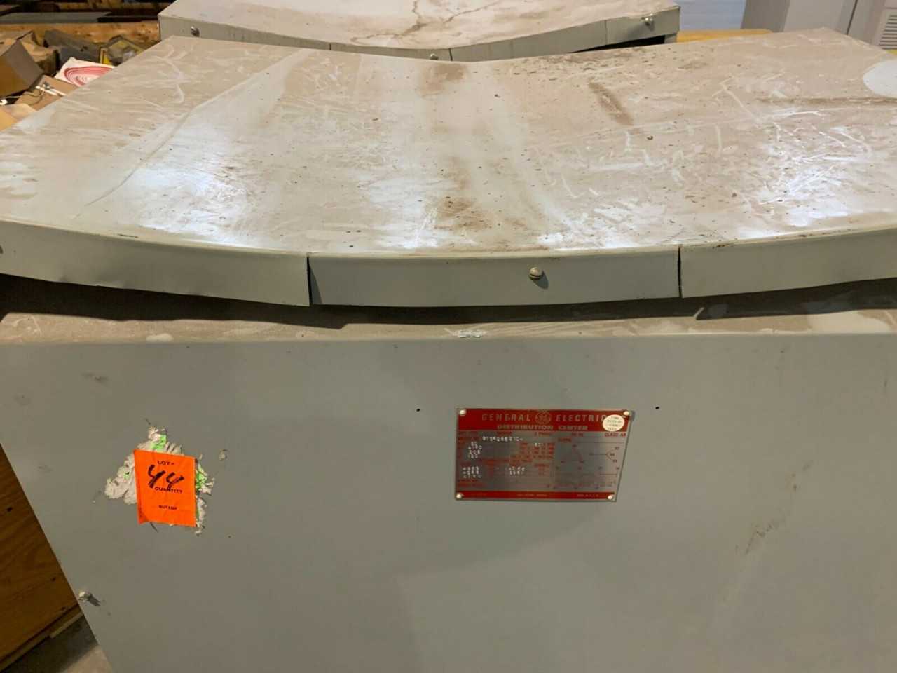 USED GENERAL ELECTRIC DISTRIBUTION CENTER 30KVA TRANSFORMER 9T25B5831G4 - CONTROL TRANSFORMERS