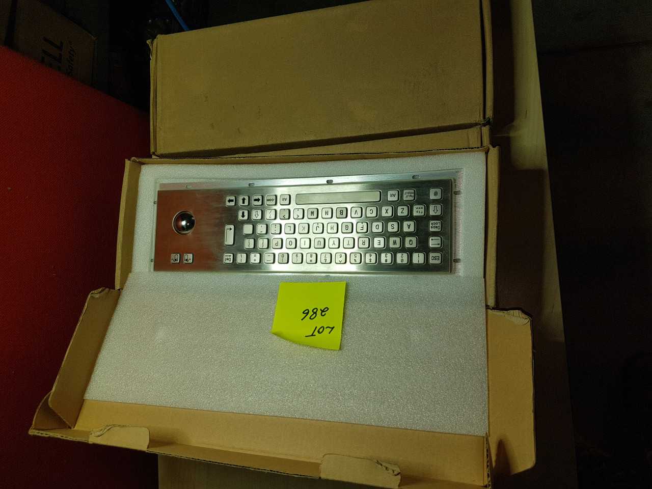 INDUSTERIAL STAINLESS STEEL KEY BOARD MODEL PC282 QTY 4 - MISCELLANEOUS INDUSTERIAL STAINLESS STEEL KEY BOARD MODEL PC282 QTY 4 - MISCELLANEOUS
