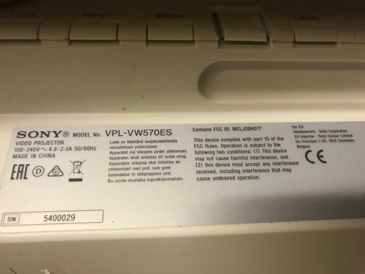 Sony VPL-VW570ES Projector - Demo Stock without box - MISCELLANEOUS