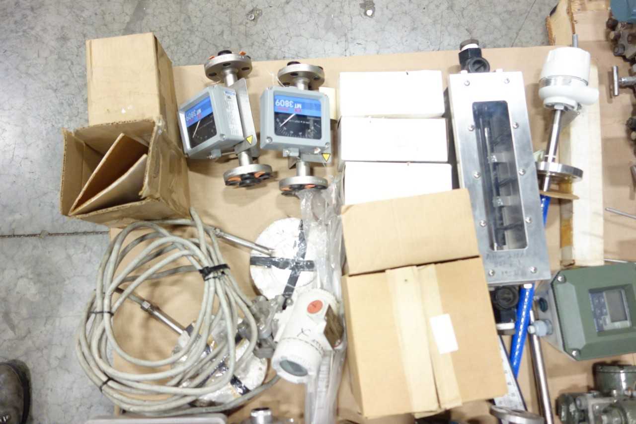 3 PALLETS OF ASSORTED INSTRUMENTATION - INSTRUMENTATION
