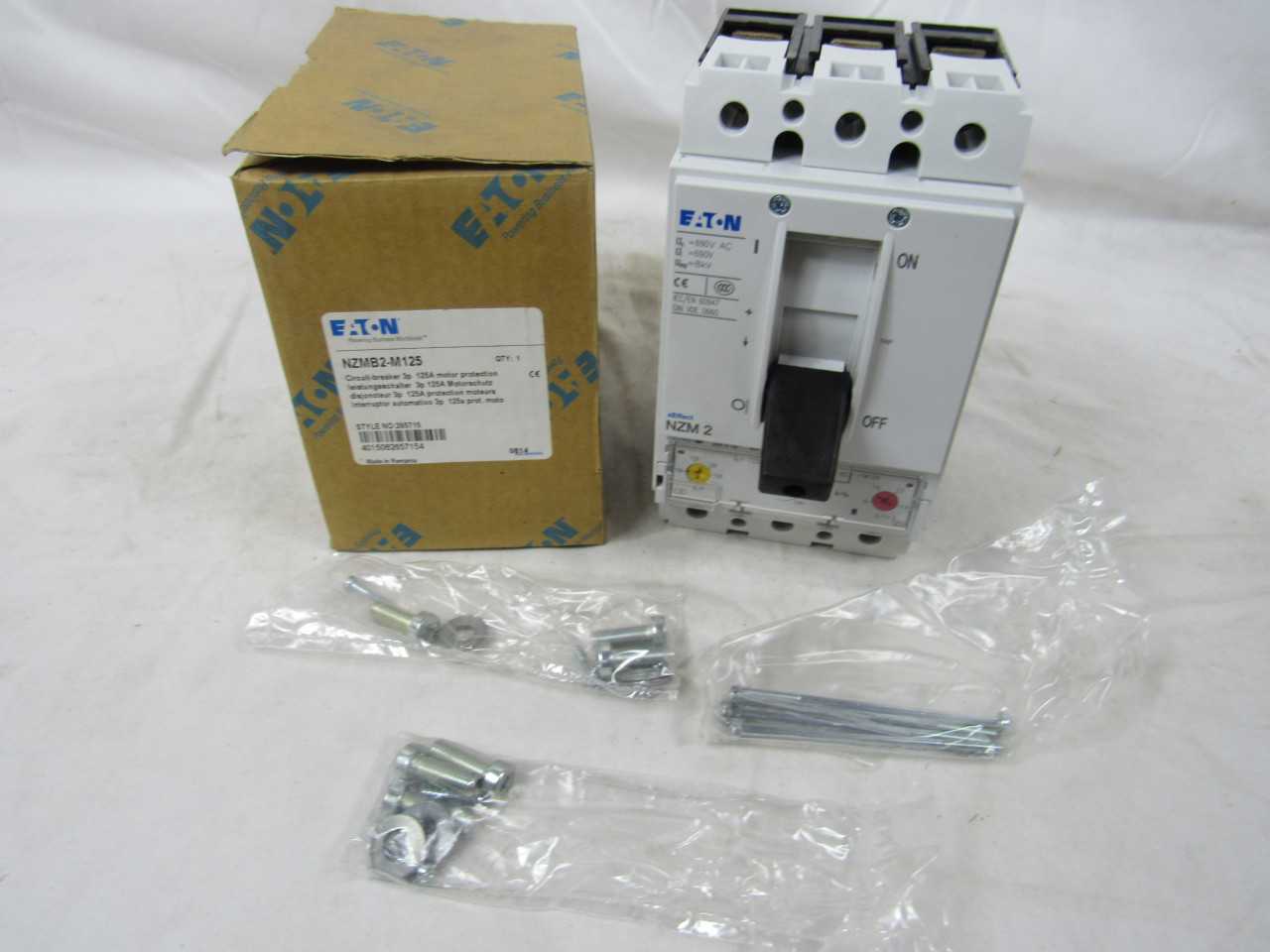 Lot of Quantity 4x NZMB2-M125 MCCB/Molded Case Circuit Breakers - CIRCUIT BREAKERS