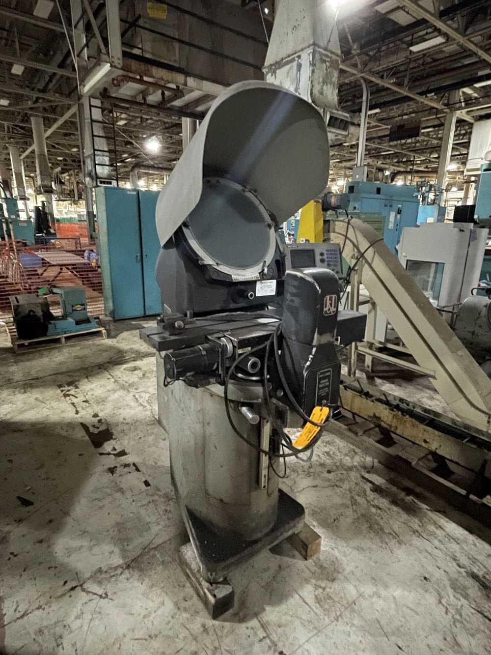 Optical Comparator - PROCESS EQUIPMENT
