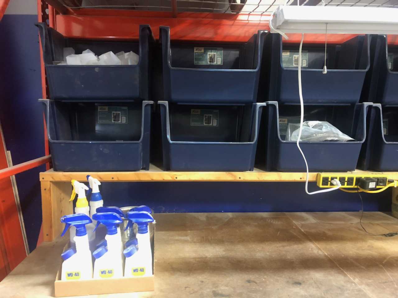 Lot-Blue Tote Bins with Contents on (1) Shelf with (1) 48" Diameter Round Table - ELECTRIC POWER TOOLS Lot-Blue Tote Bins with Contents on (1) Shelf with (1) 48" Diameter Round Table - ELECTRIC POWER TOOLS