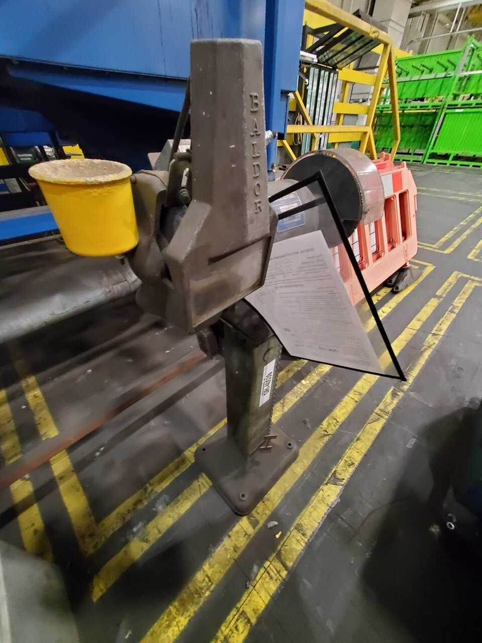 Baldor Grinder, 3/4HP - GRINDING MACHINES