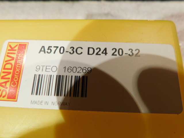 Brand new Sandvik 1 13/4" Silent Borin Bar - HOLEMAKING TOOLS