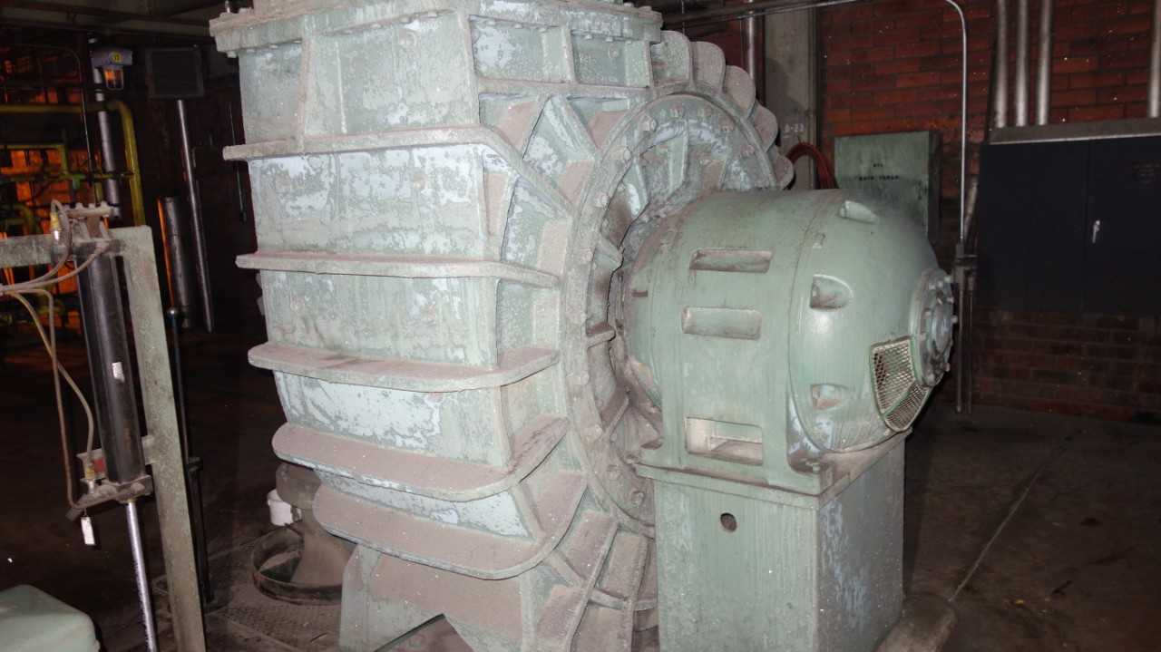 ALLIS CHALMERS ARW 125HP 440V-AC FAN EXHAUSTER MOTOR - BLOWER FAN
