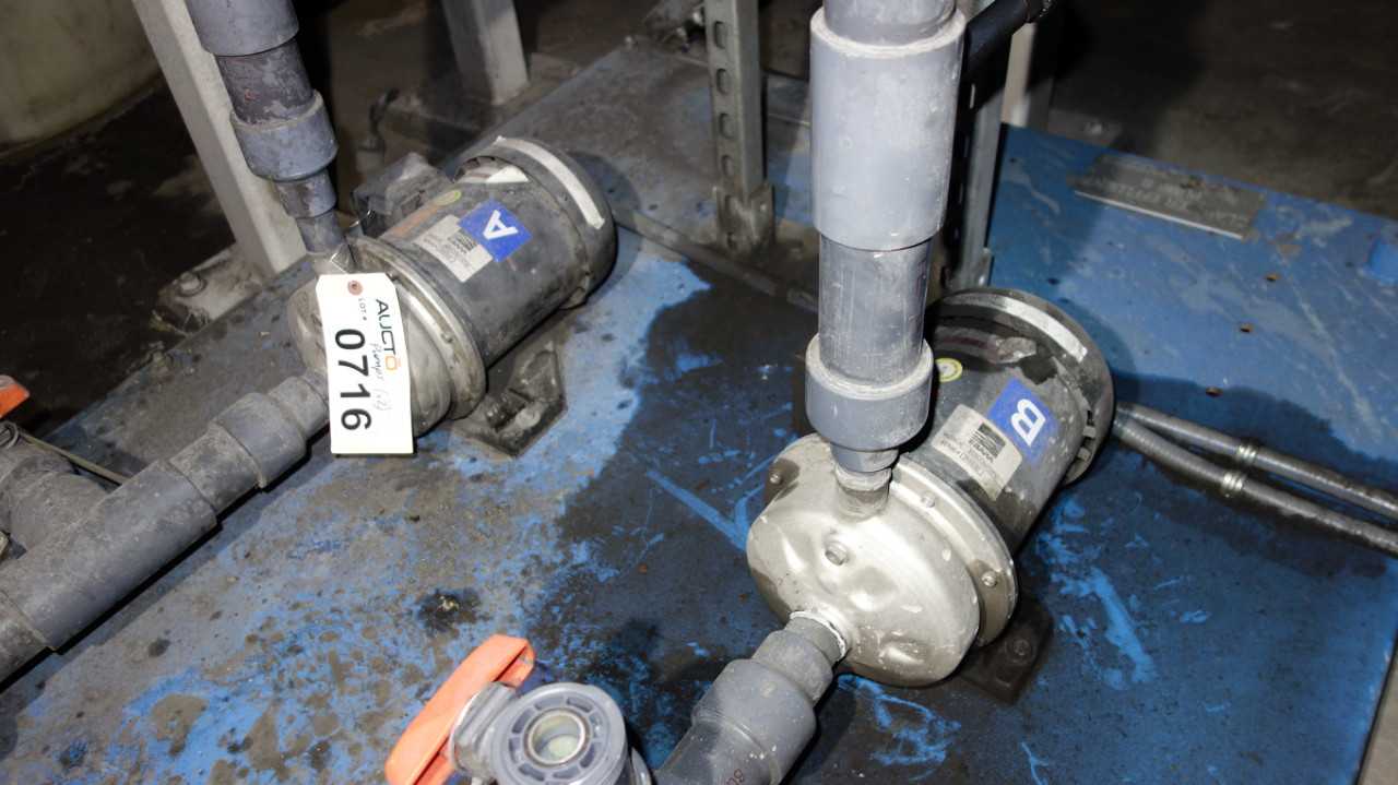 LOT OF 2 EBARA ACDU120/110T3C 1HP PUMP MOTORS - ELECTRIC MOTORS