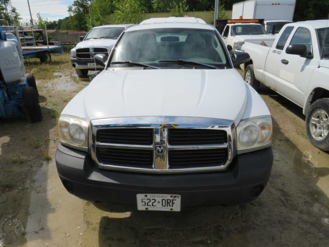 2006 DODGE DAKOTA 4X4 4.7L C PICKUP TRUCK - HYDRO EXCAVATOR TRUCKS