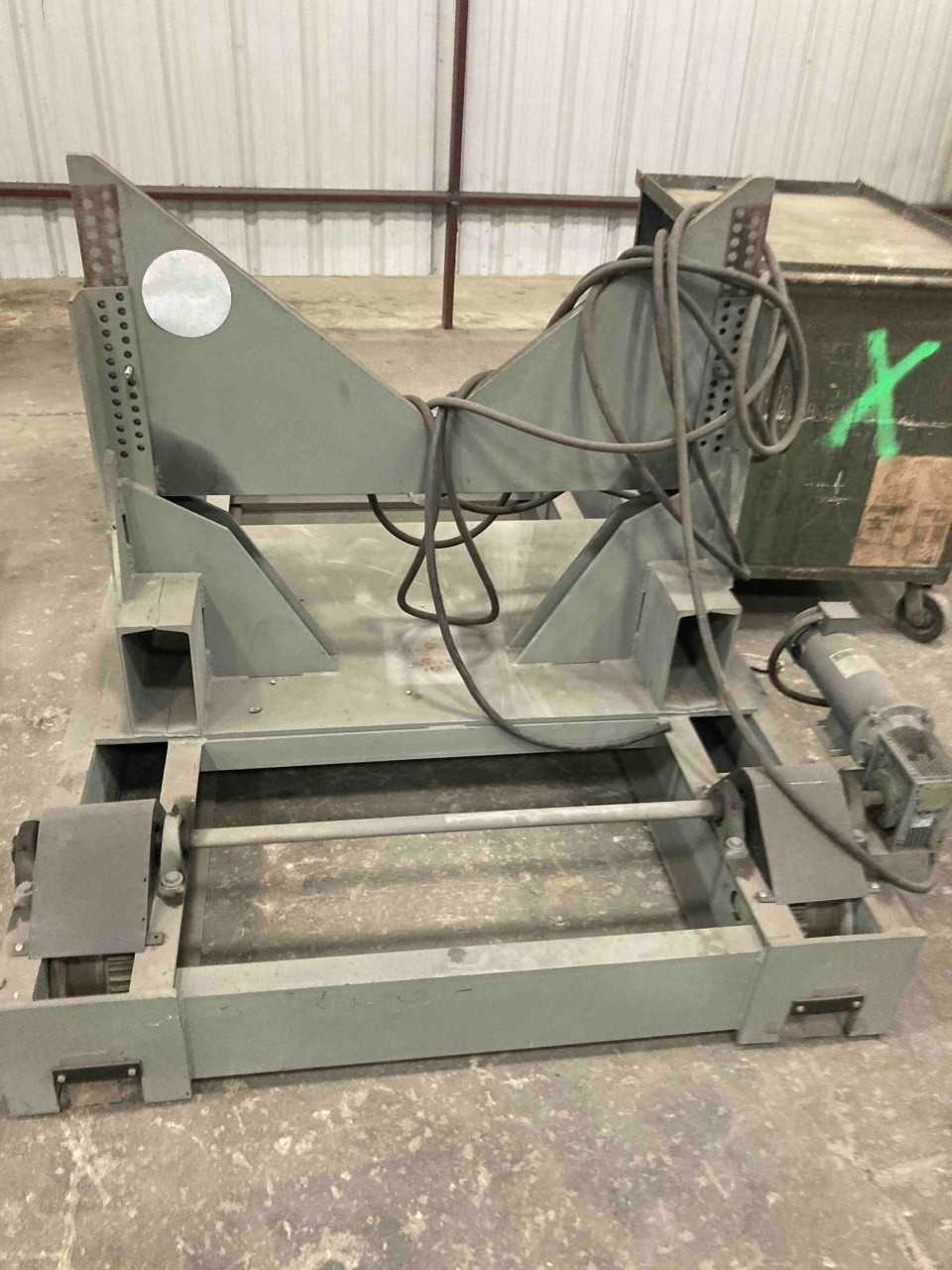 Long Seam Welder - WELDING EQUIPMENT