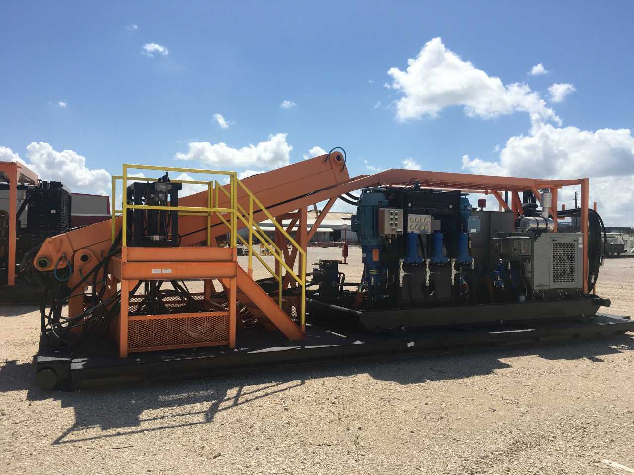 Unused NOV Hydraulic Power Unit 3000Psi variable Dual Electric and Diesel pumps - PROCESS EQUIPMENT
