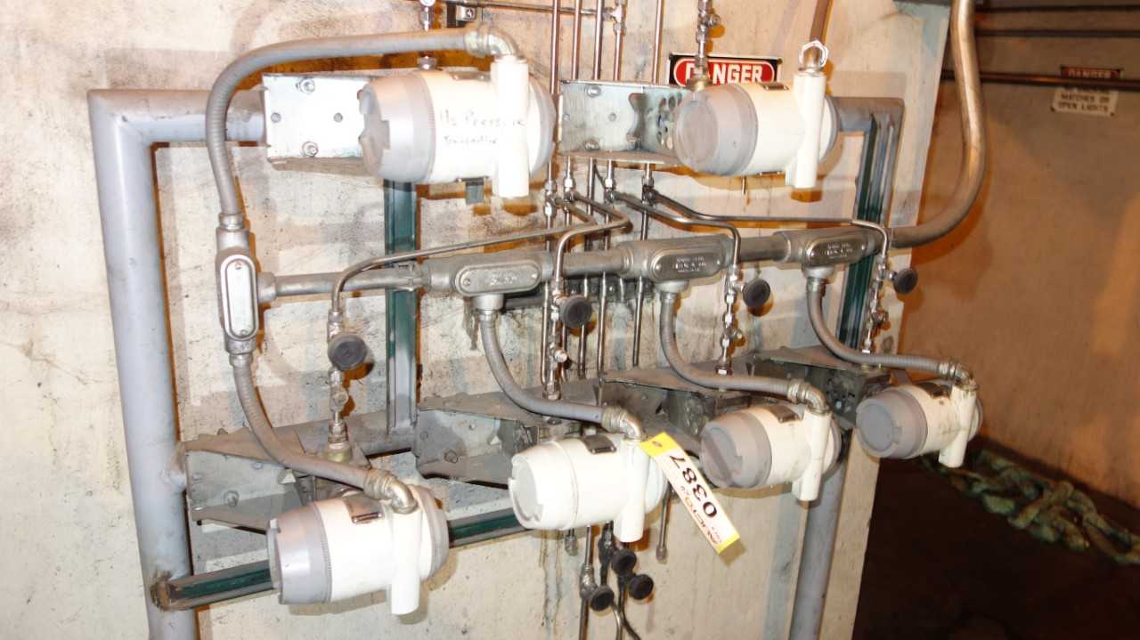 LOT OF 6 ASSORTED HONEYWELL ST3000 PRESSURE TRANSMITTER - INSTRUMENTATION
