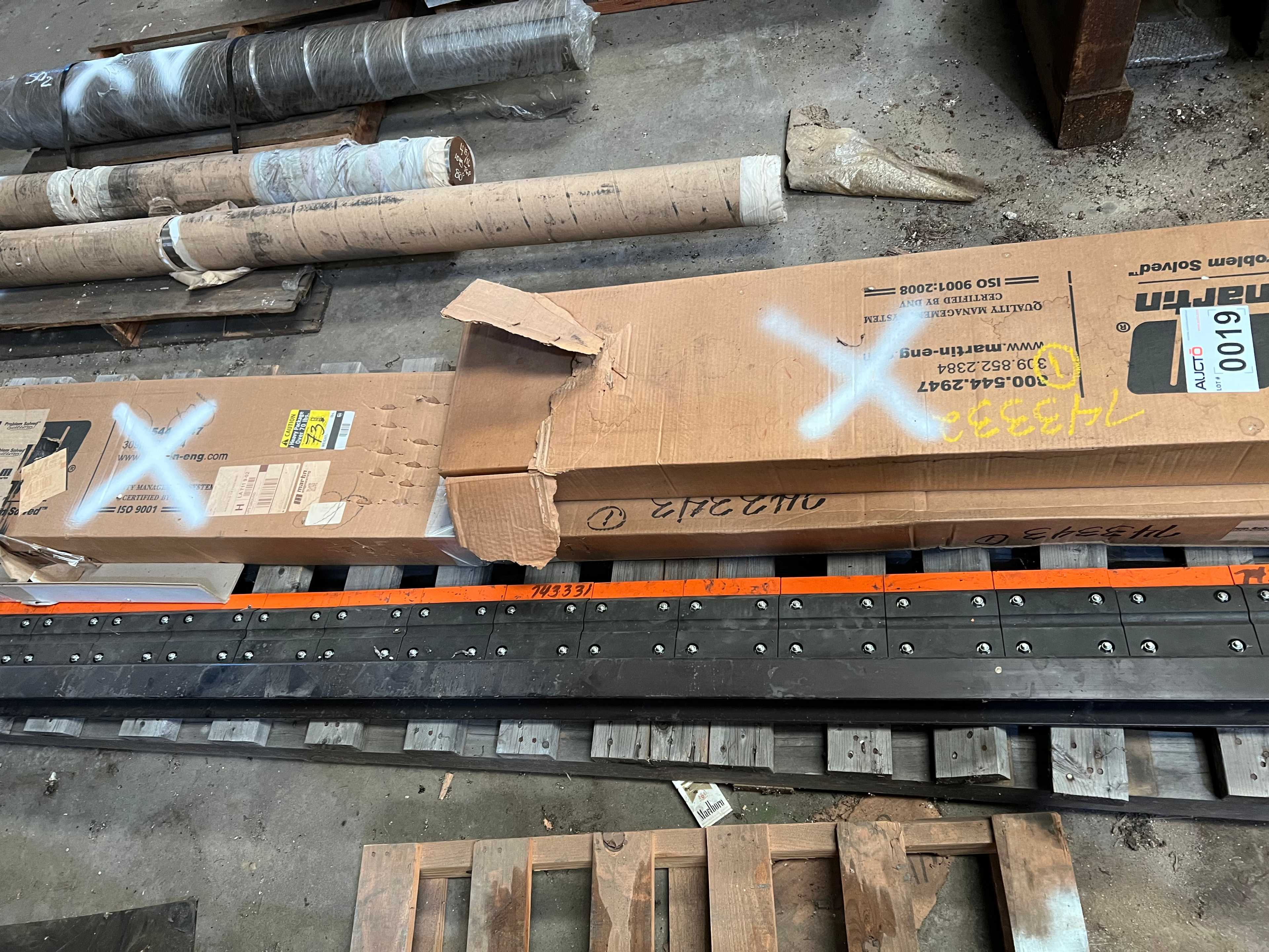 MARTIN VEE PLOW FOR BELT FEEDER (3) & CLEANER BLADE - CONSTRUCTION EQUIPMENT ATTACHMENTS MARTIN VEE PLOW FOR BELT FEEDER (3) & CLEANER BLADE - CONSTRUCTION EQUIPMENT ATTACHMENTS