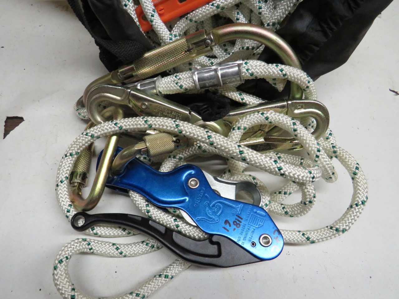 RESCUE KIT - ANTHRON DSD 30+25 30 TO 150 KG 200 M ROPE HARNESS - SAFETY EQUIPMENT