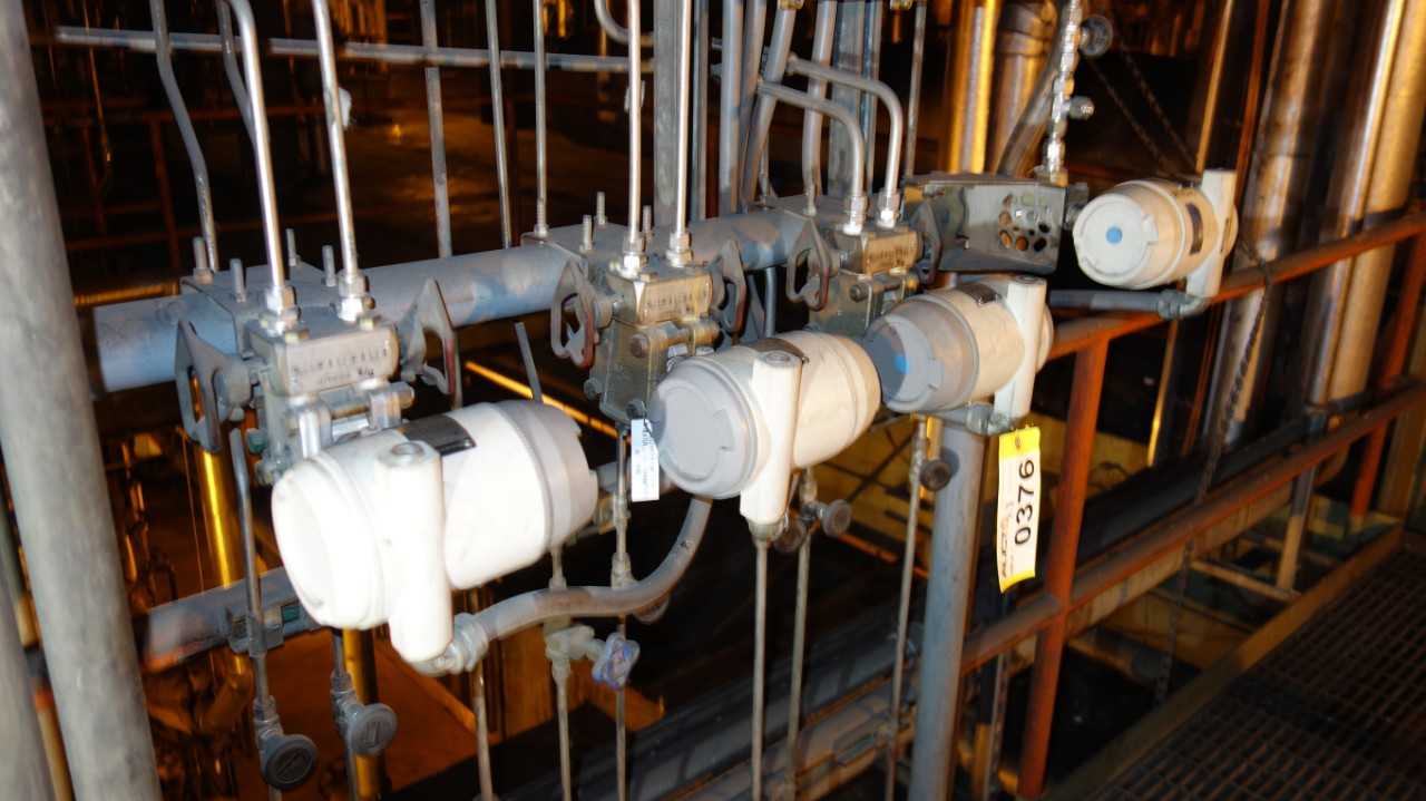 LOT OF 8 ASSORTED HONEYWELL ST3000 PRESSURE TRANSMITTER - INSTRUMENTATION