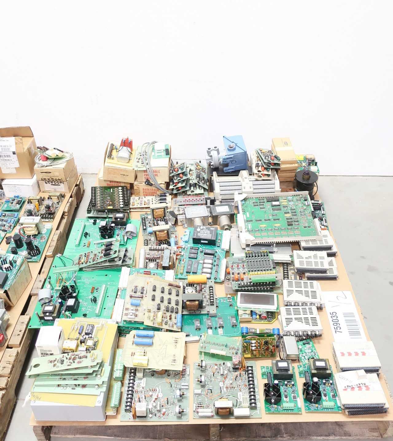 2 PALLETS OF ASSORTED ELECTRICAL AUTOMATION AND CONTROLS - ELECTRICAL COMPONENTS