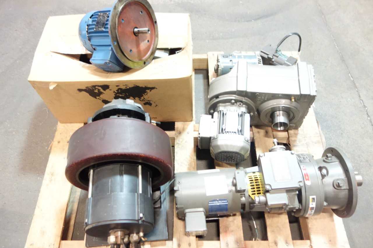 1 PALLET OF ASSORTED AC MOTORS- SEW EURODRIVE, GENERAL ELECTRIC, SUMITOMO, PANASONIC, SCHABMULLER - ELECTRIC MOTORS