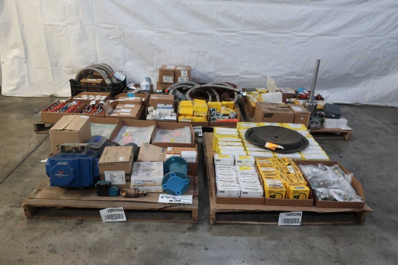 5 PALLETS OF ASSORTED VALVES, VALVE PARTS AND ACCESSORIES - VALVES