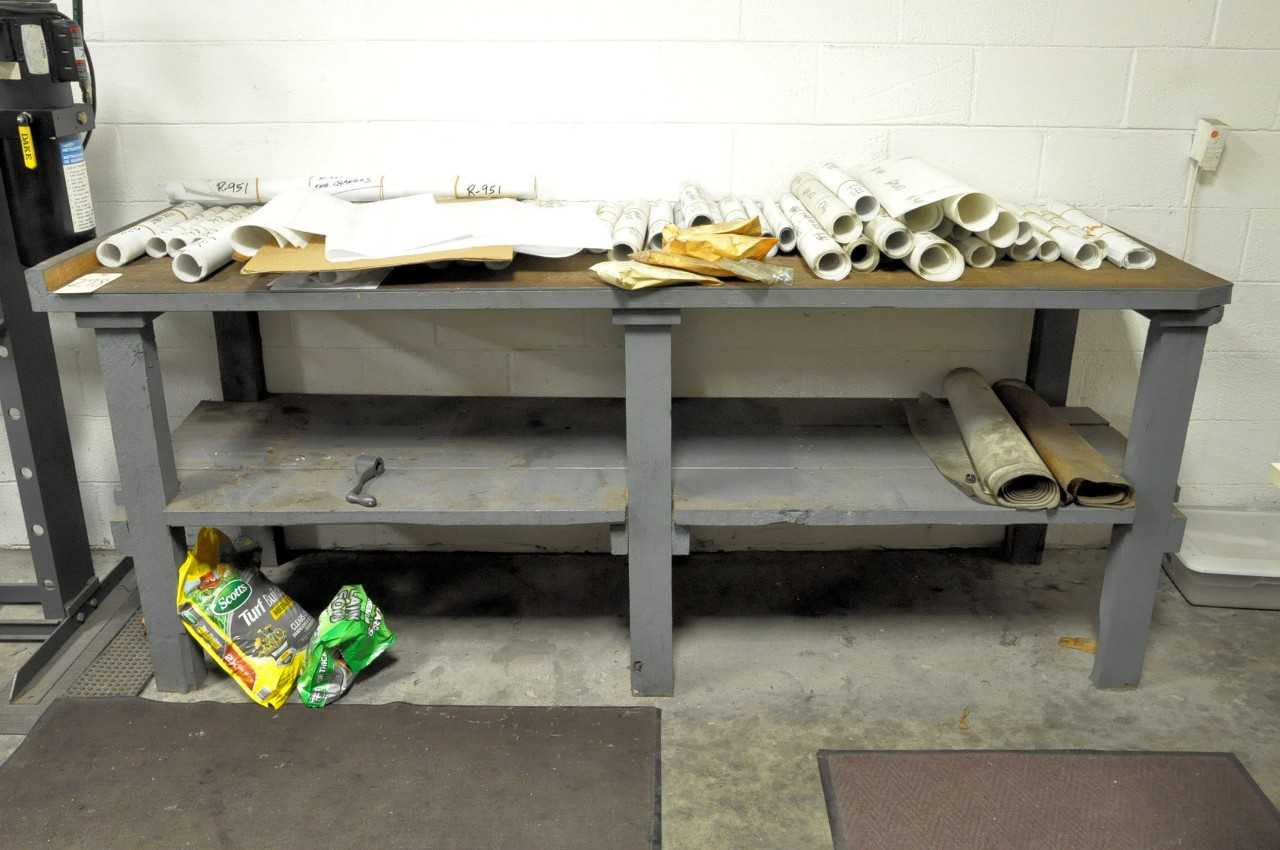Lot 3 Wooden Benches - MATERIAL HANDLING