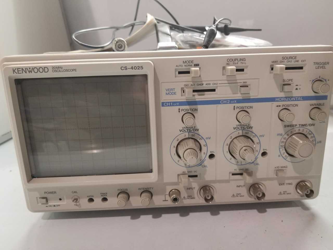 KENWOOD - OSCILLOSCOPE (QTY - 1) - ELECTRIC POWER TOOLS