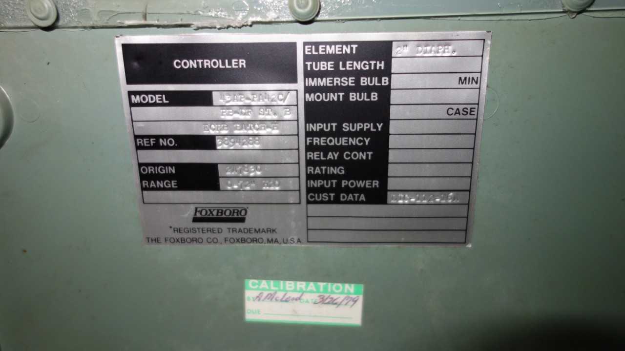 LOT OF 2 FOXBORO 43AP PNEUMATIC CONTROLLERS - AUTOMATION & CONTROLS