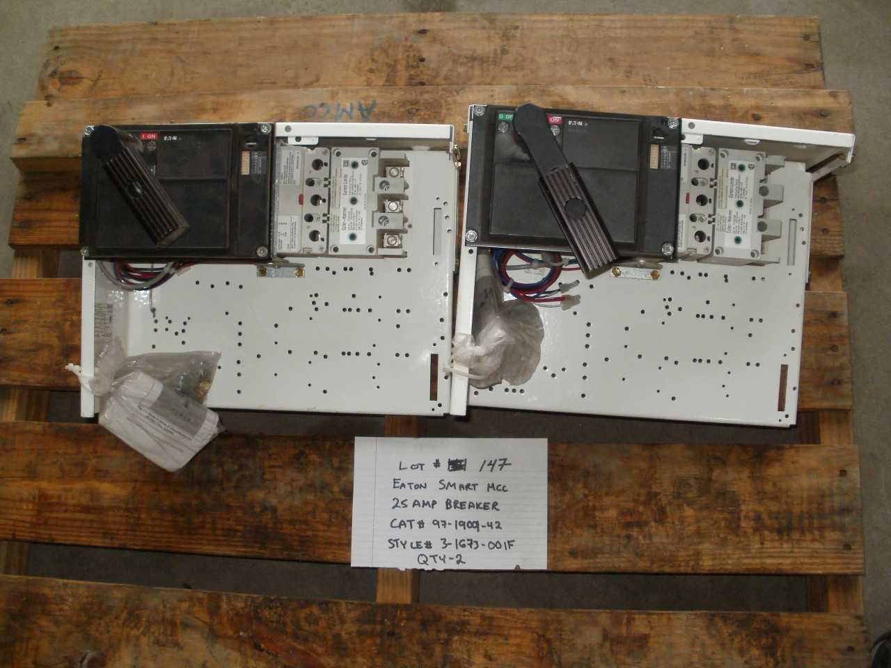 EATON SMART MCC 25 AMP BREAKER CAT #97-1909-42 ( QTY 3) - CIRCUIT BREAKERS