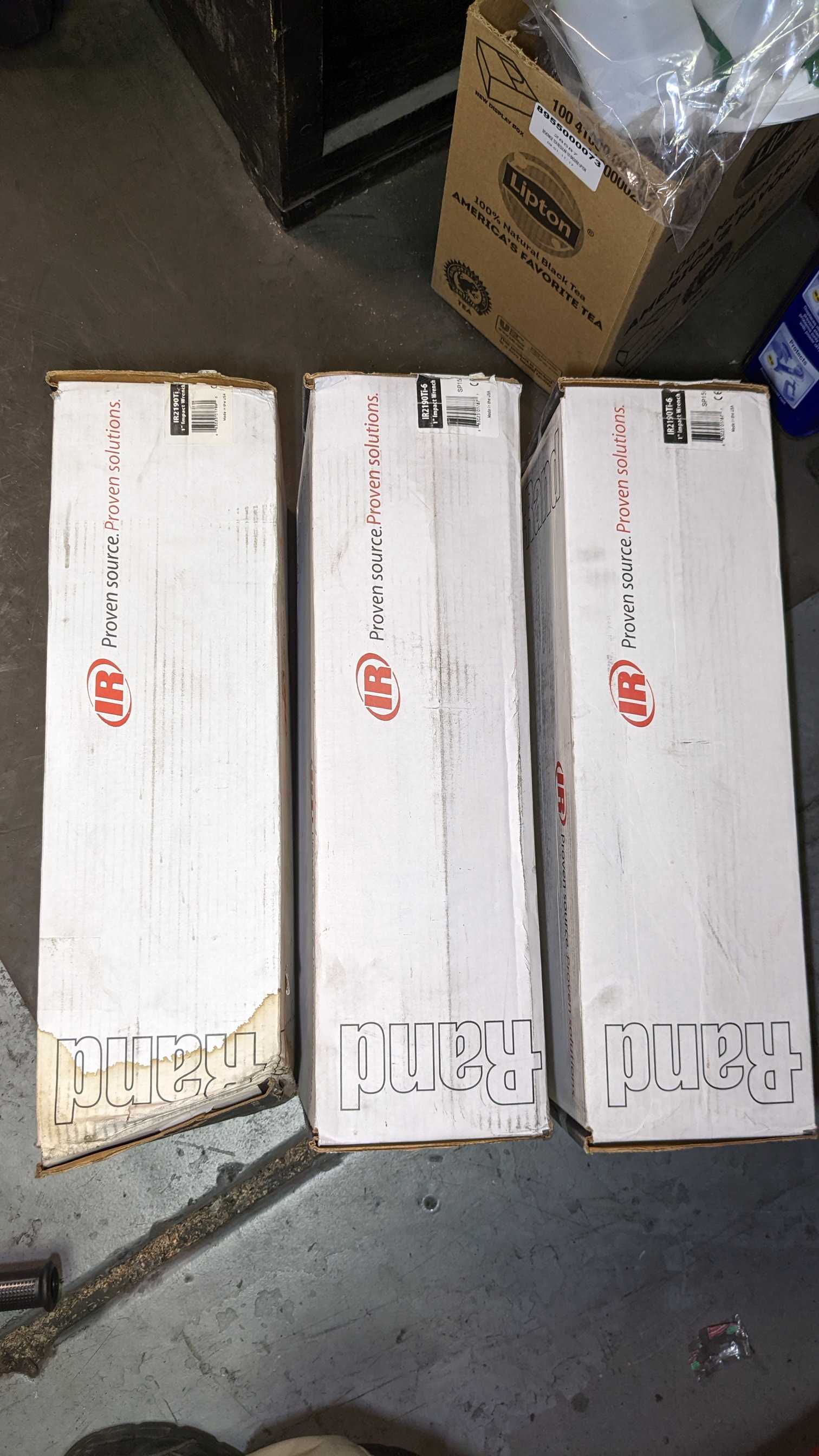 IMPACT WRENCHES (Quantity of 3) - PNEUMATIC POWER TOOL