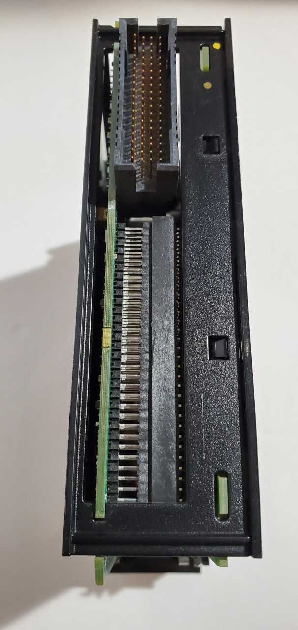 Allen Bradley ControlLogix 5561 1756-L61 Ser B - AUTOMATION & CONTROLS