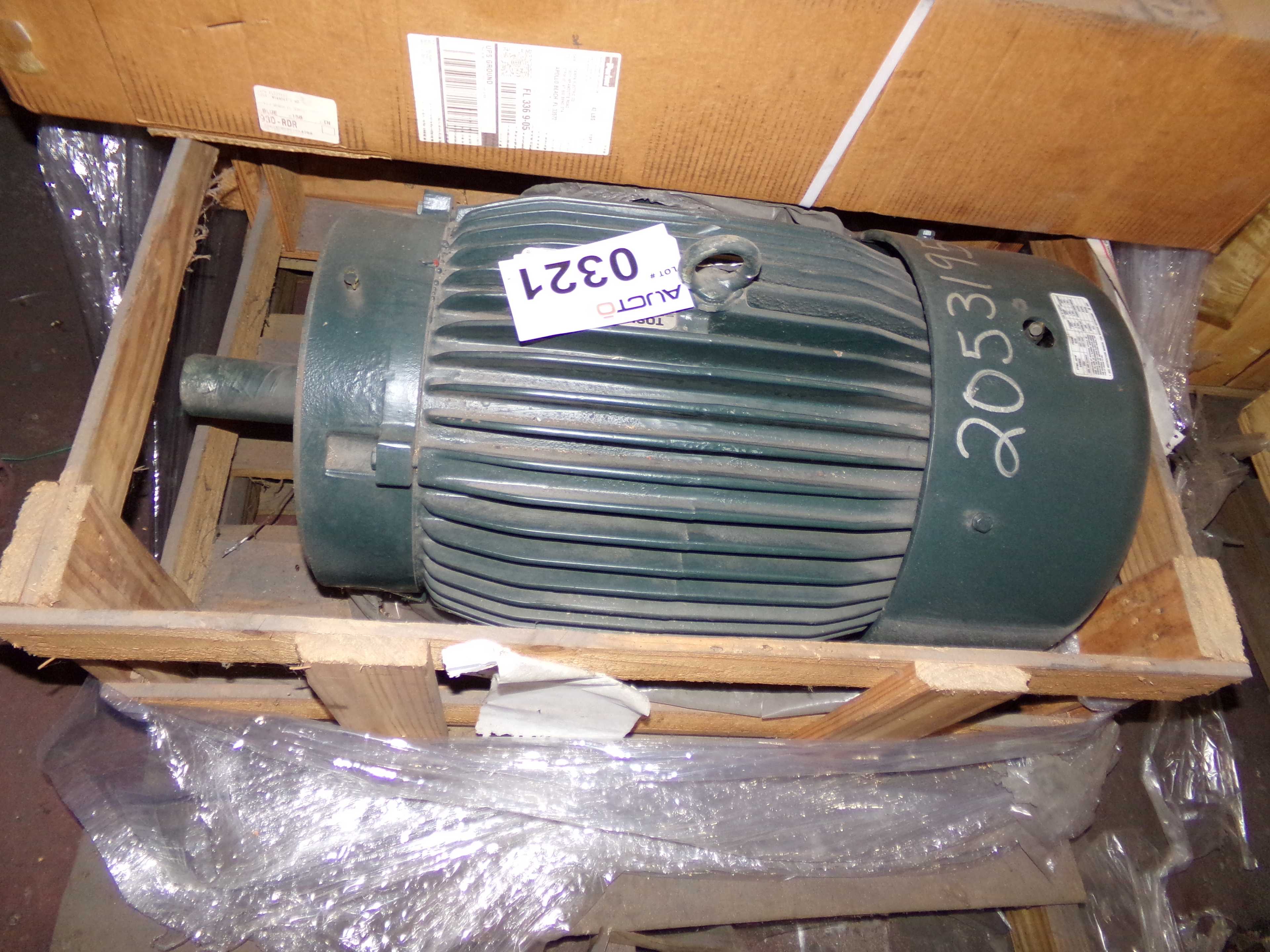 2011 TOSHIBA B0404FLT3BSHD ELECTRIC MOTOR - ELECTRIC MOTORS