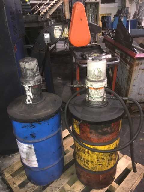 Lot of 3 Pneumatic Grease Pumps - MISCELLANEOUS