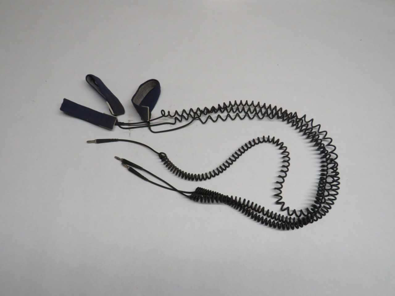 LOT OF 3 ANTI-STATIC STRAPS - ELECTRICAL COMPONENTS