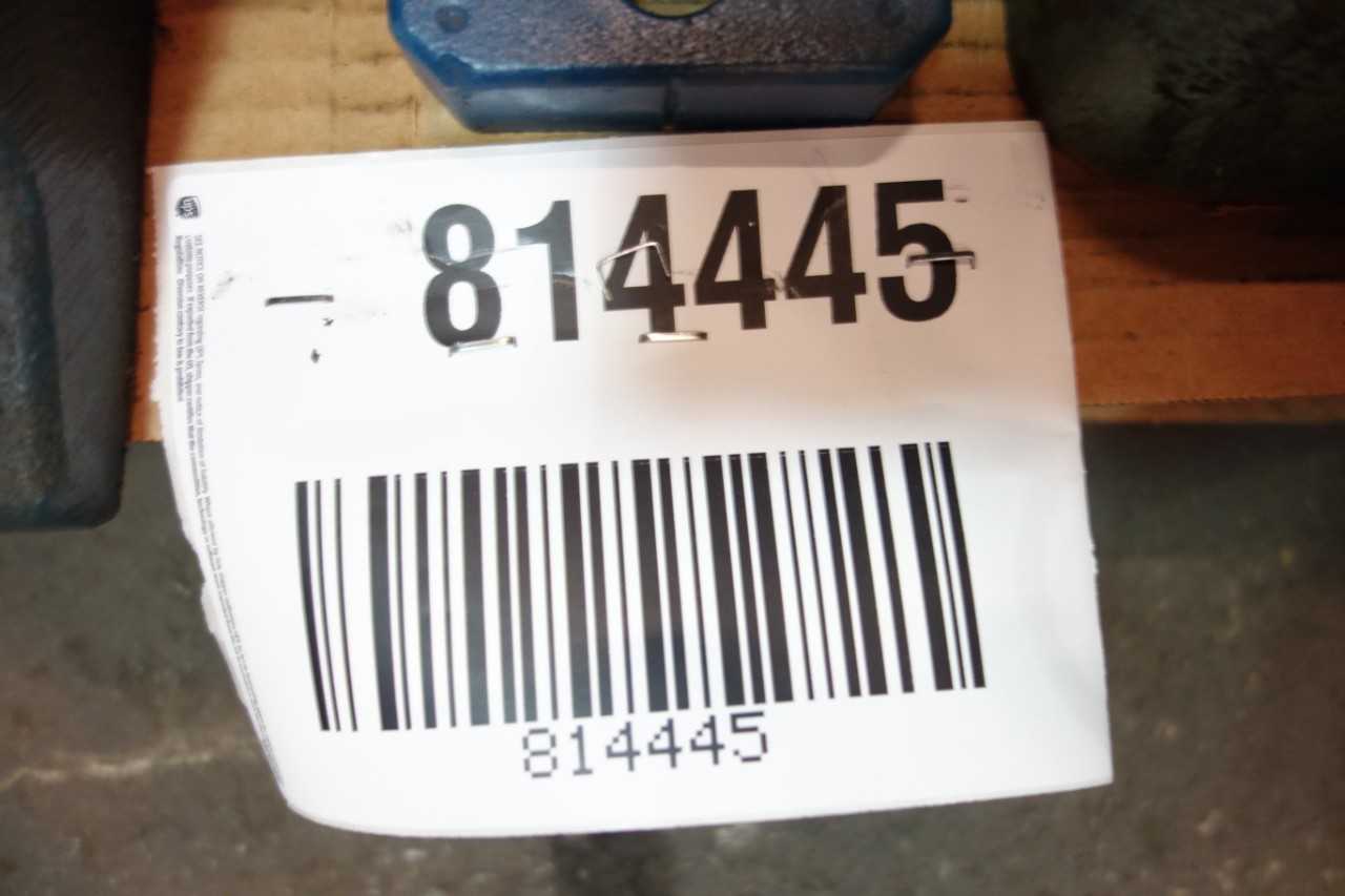 LOT OF ASSORTED BEARINGS AND ACCESSORIES - BEARINGS