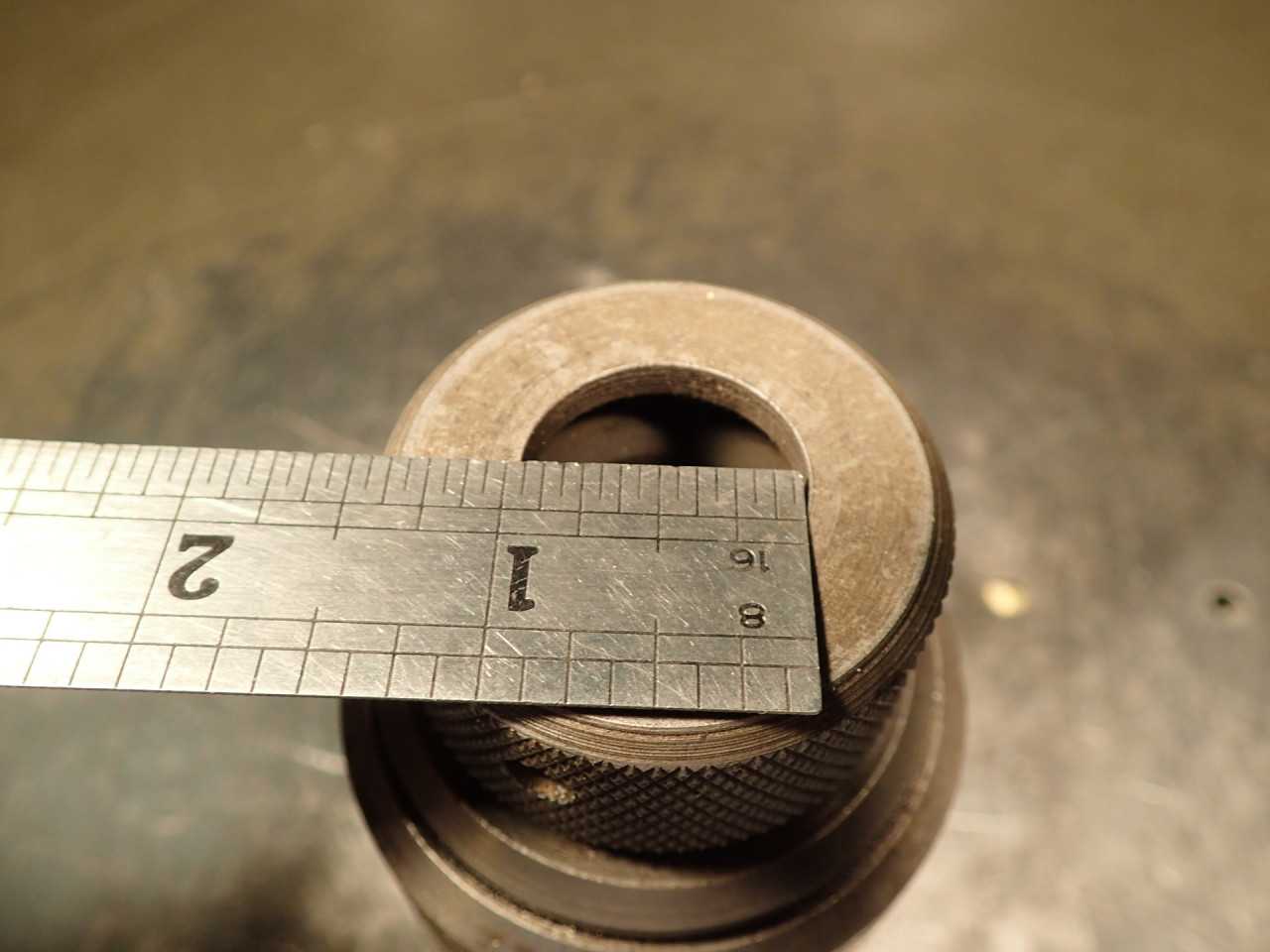 Bardons & Oliver 316 Releasing Tap Chuck: 1-1/2" Straight Shank - HOLEMAKING TOOLS