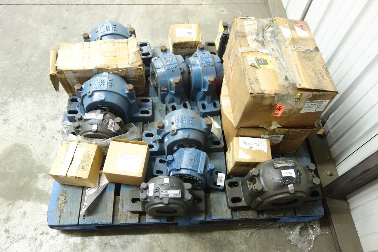 PALLET OF ASSORTED PILLOW BLOCK BEARING HOUSINGS - BEARINGS