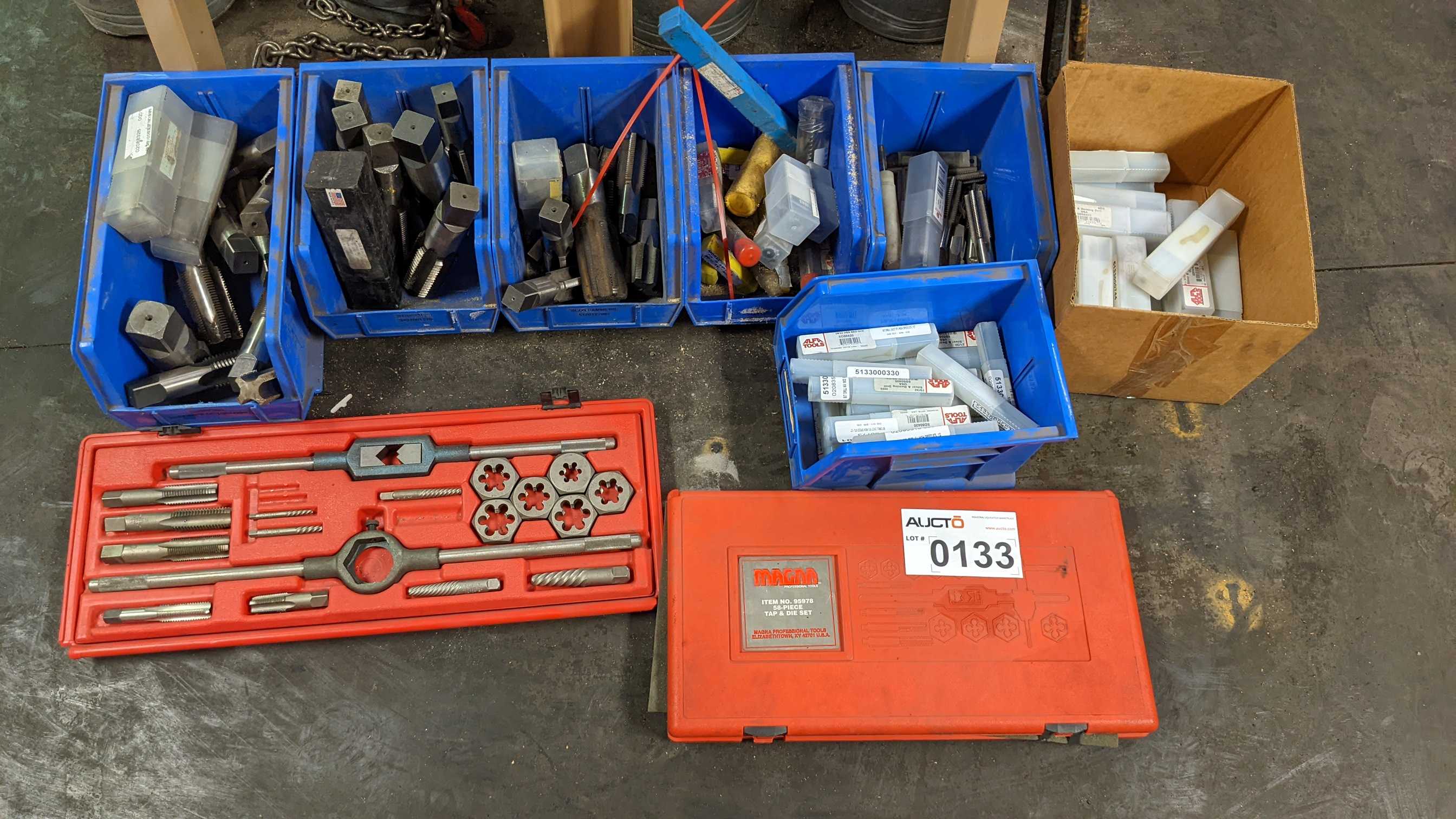 LOT OF MISCELLANEOUS TAPS & DIES - ELECTRIC POWER TOOLS