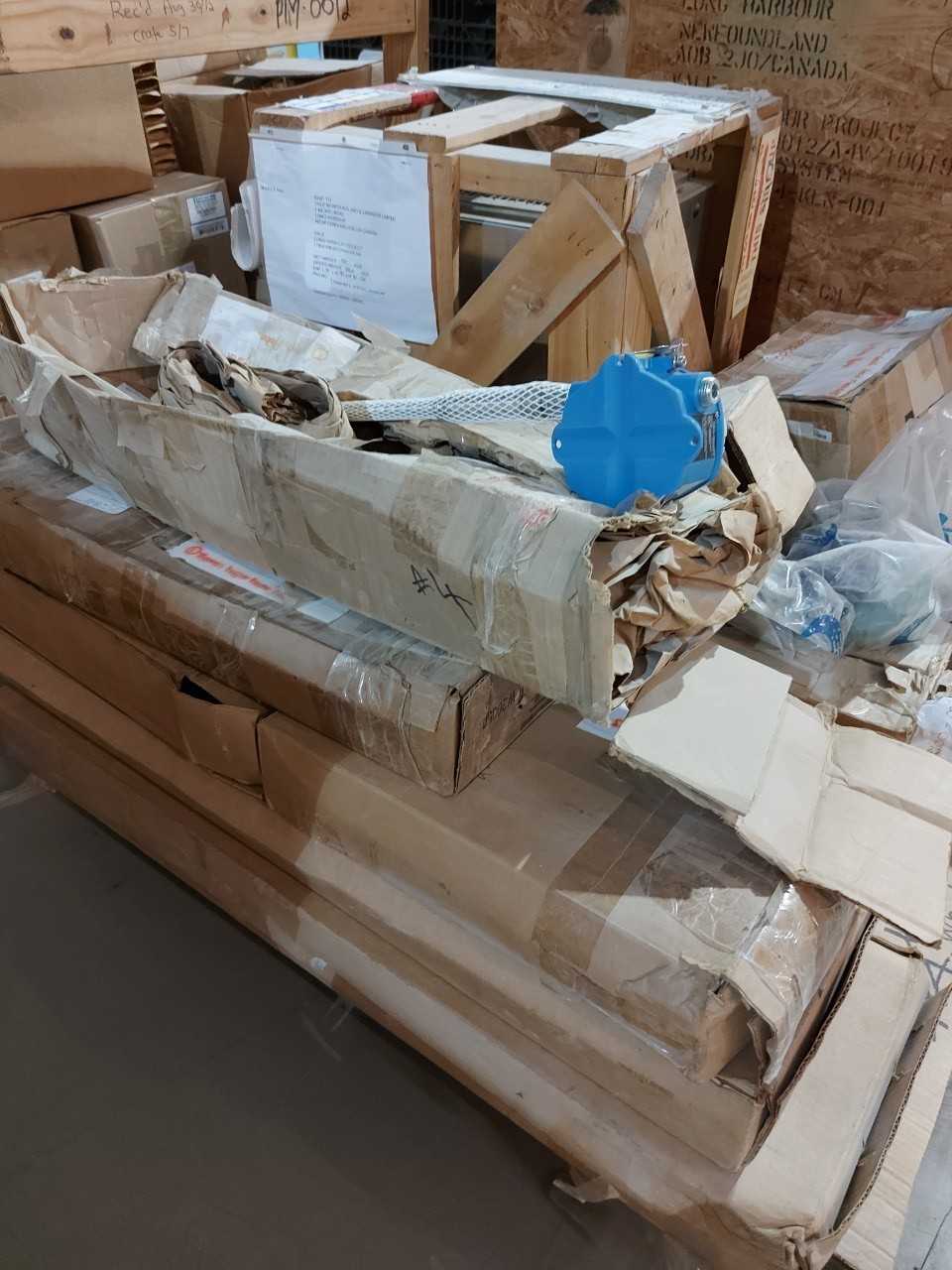 LOT OF ASSORTED SPARE PARTS - INDUSTRIAL PARTS