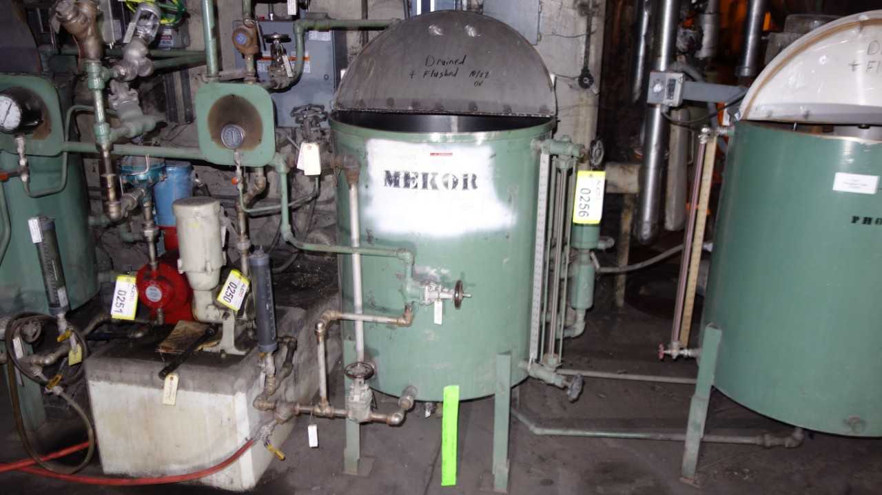 STEEL MEKOR TANK (DRAINED) - PROCESS EQUIPMENT