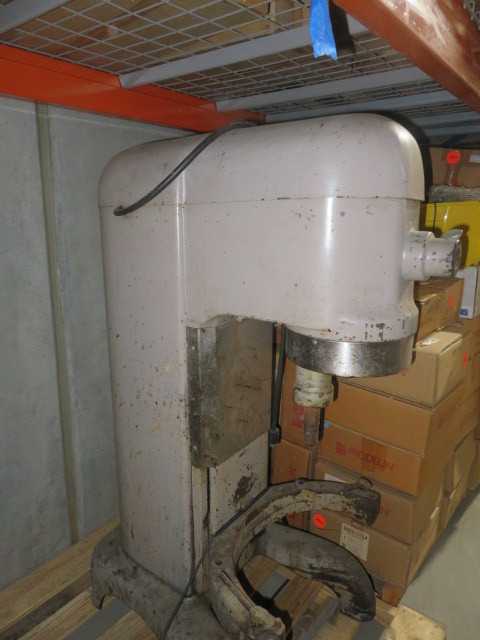 Hobart Mixer 110  V - PROCESS EQUIPMENT