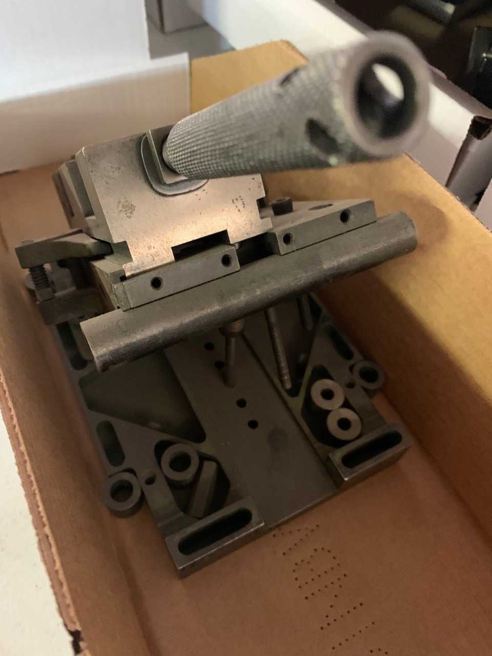 Angle Vise - ELECTRIC POWER TOOLS