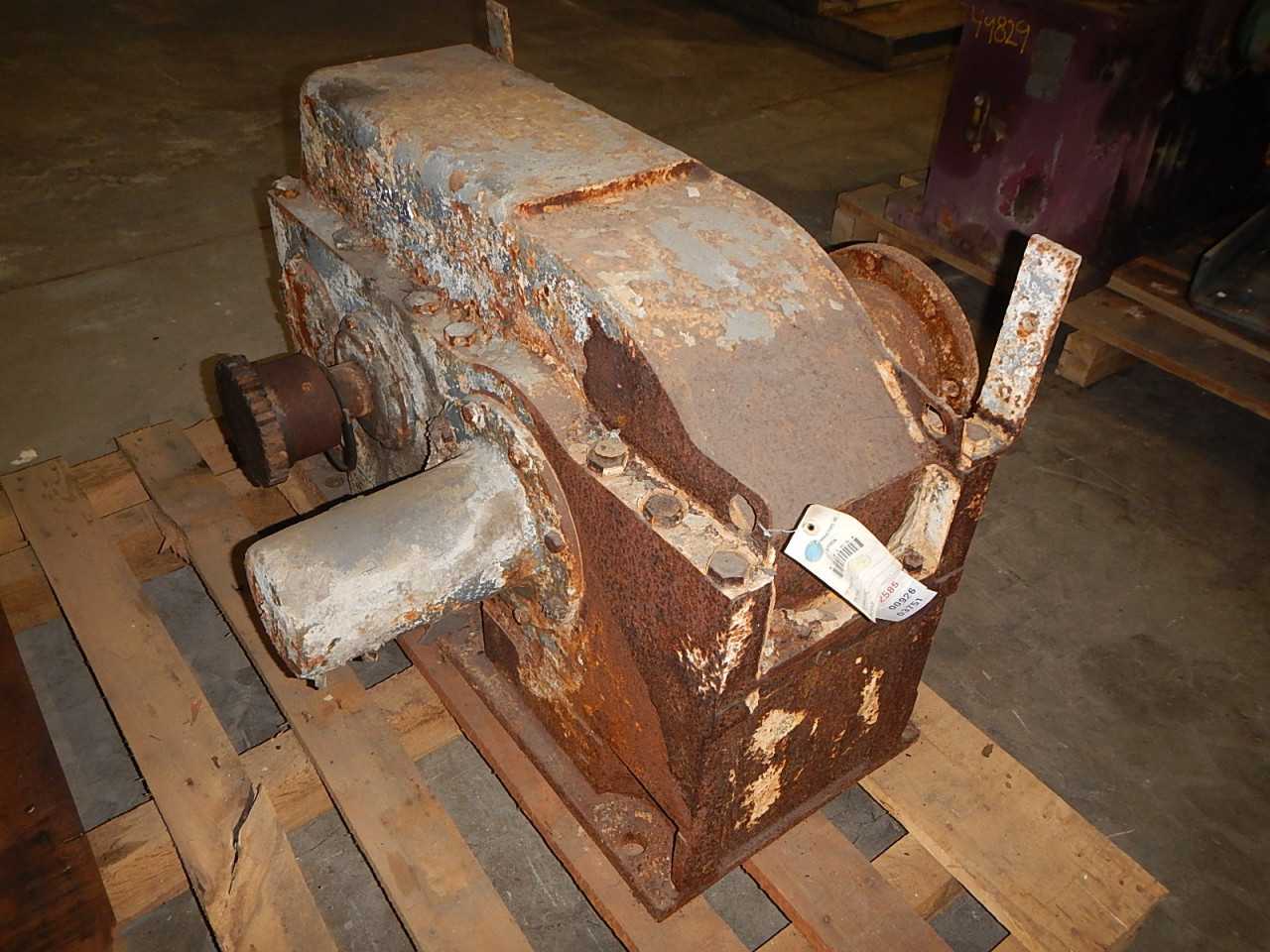 256 HP Falk Gear Reducer Model 1090Y1 - GEAR REDUCERS