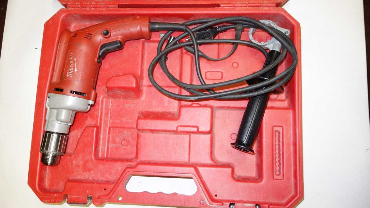 MILWAUKEE 0299-20 1/2 IN CORDED DRILL - ELECTRIC POWER TOOLS