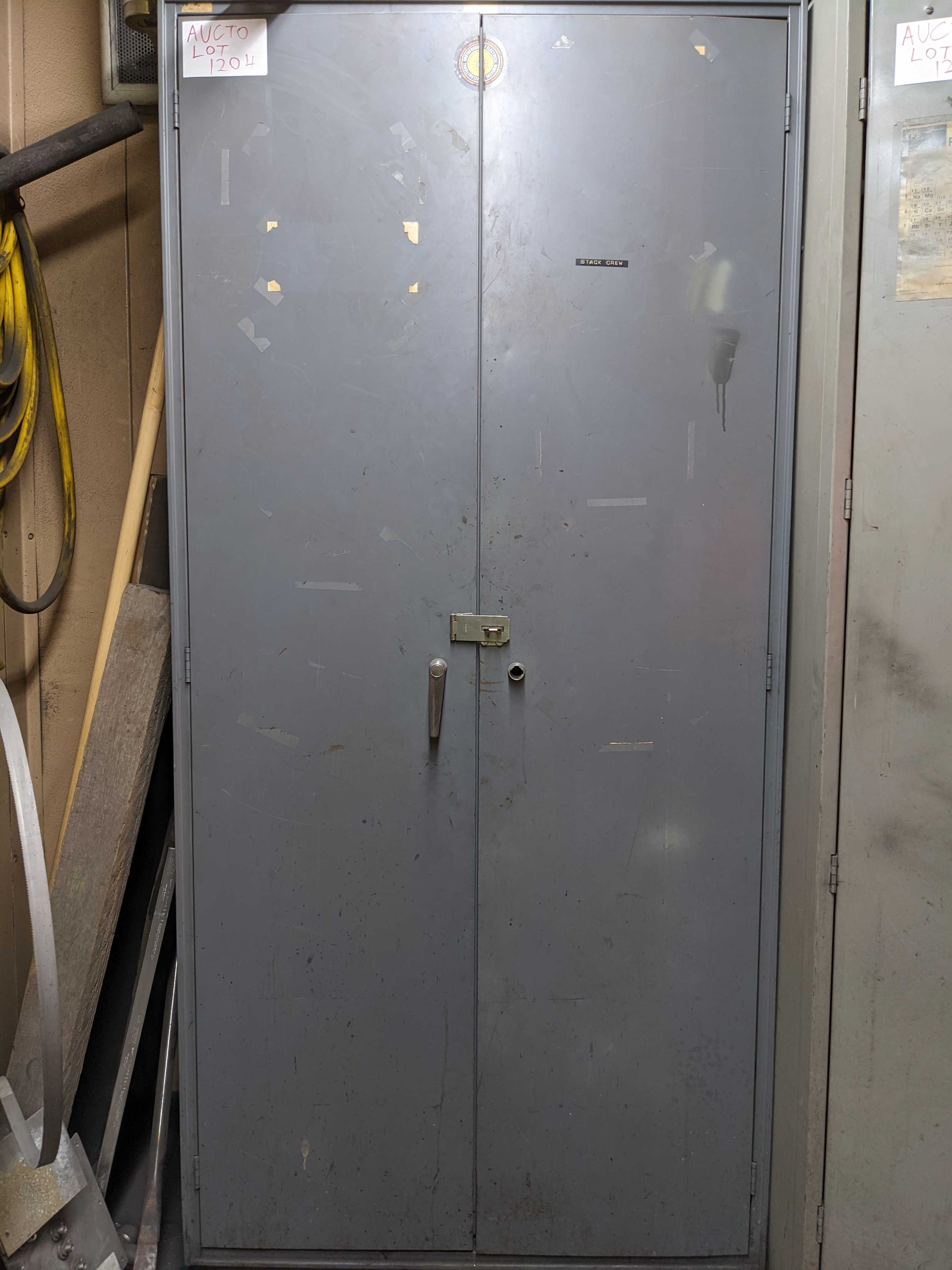 CABINET WITH CONTENTS - INDUSTRIAL PARTS CABINET WITH CONTENTS - INDUSTRIAL PARTS