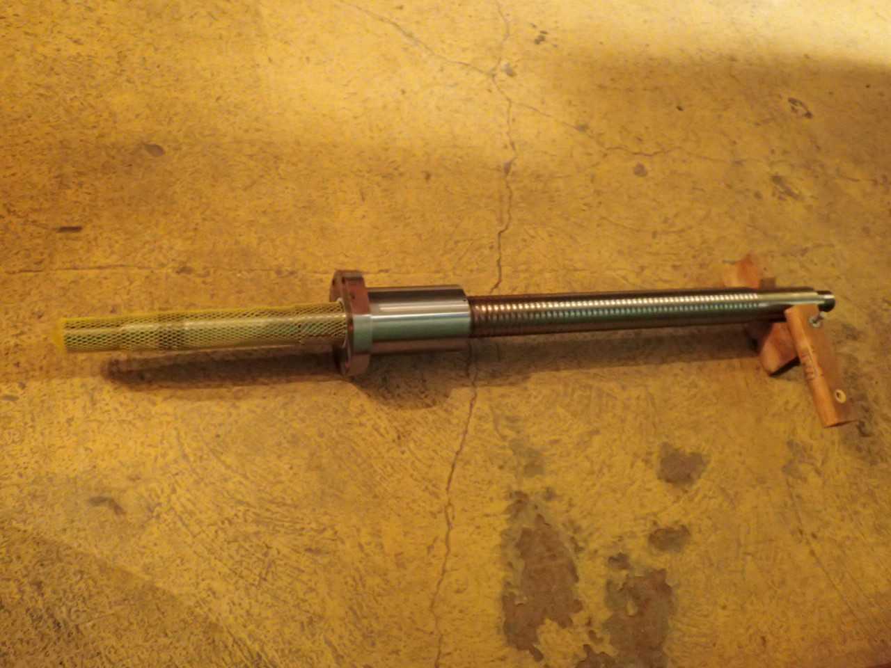 10mm Pitch Ball Screw: 2-1/2" Dia, 500mm Travel, 40mmx1.5 End Thread 49-1/4" OAL - MACHINING ACCESSORIES & TOOLING