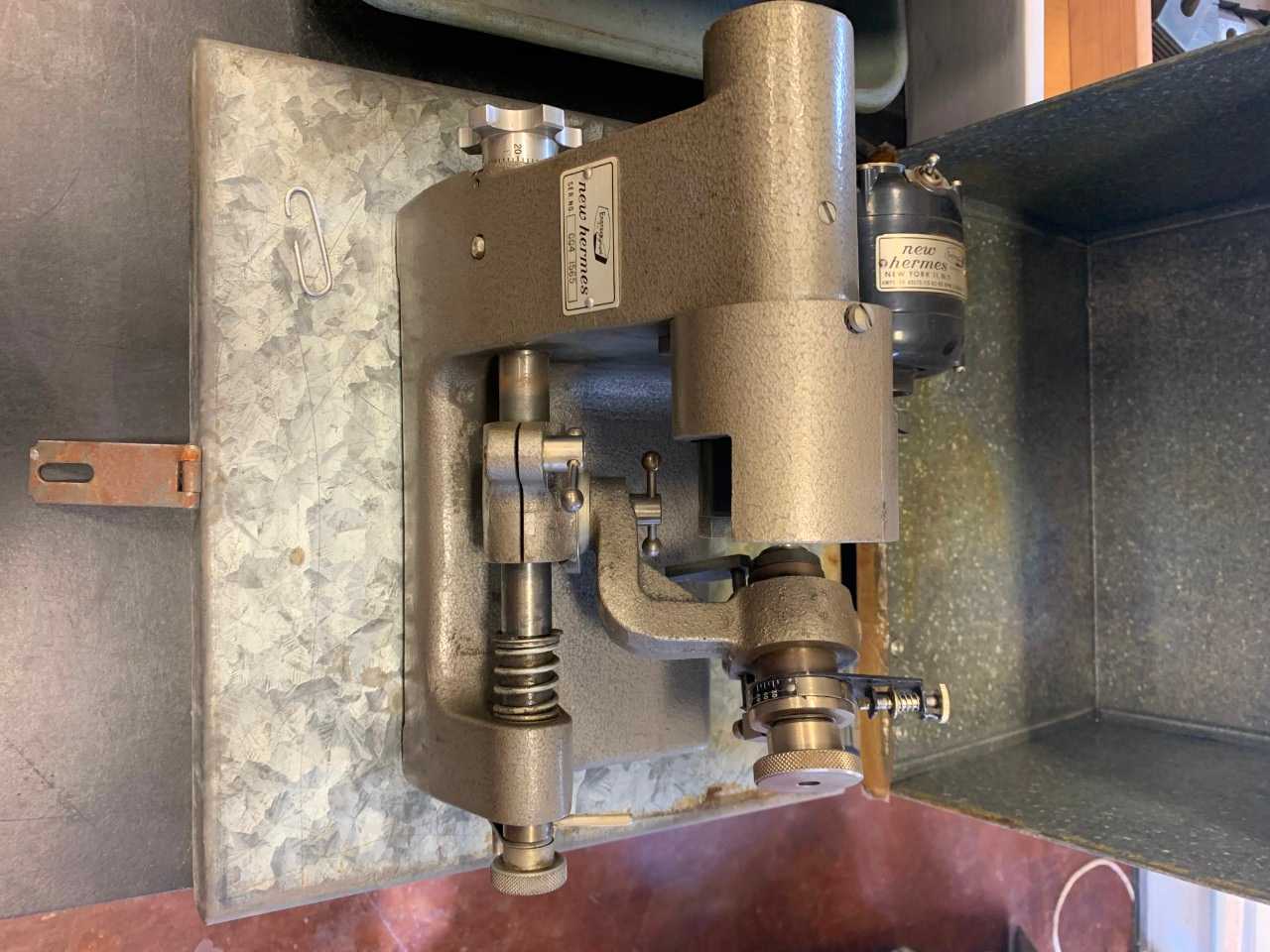 New Hermes Tool Grinder - GRINDING MACHINES