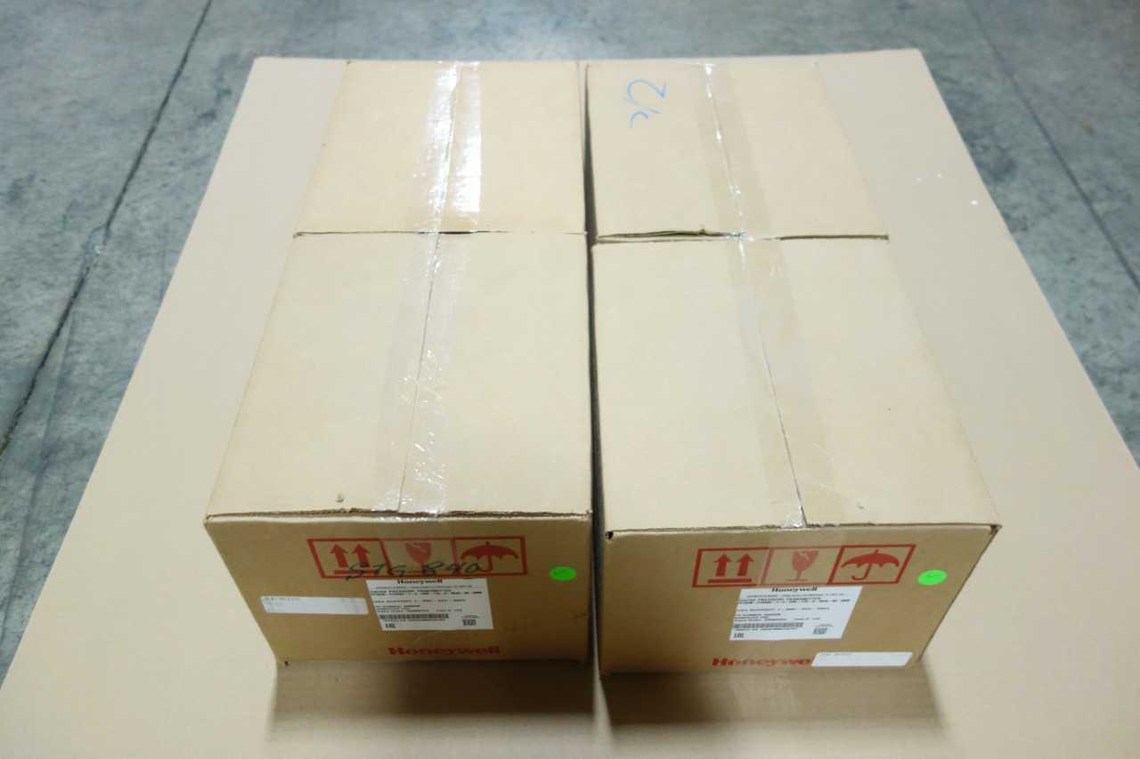 LOT OF 4 HONEYWELL GAUGE PRESSURE TRANSMITTERS - INSTRUMENTATION