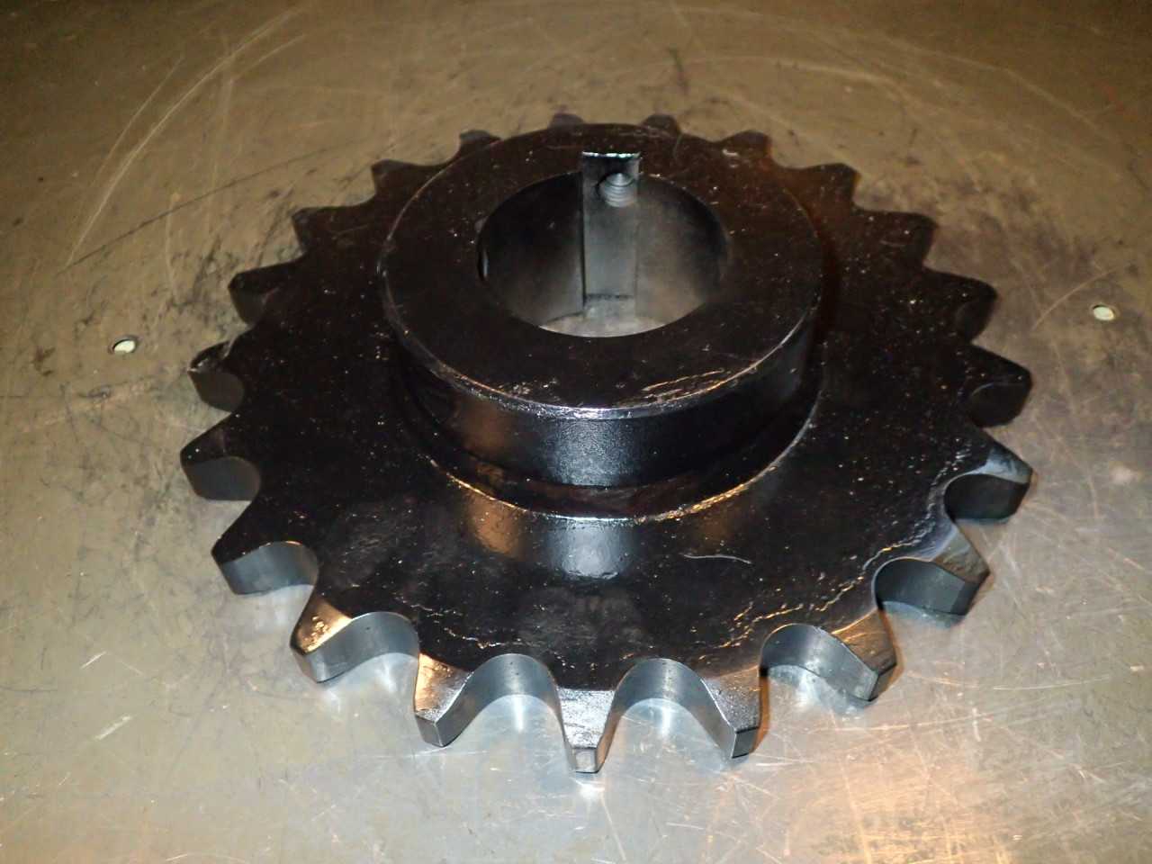 Martin 120B21H #120 Steel Chain Sprocket: 21-Tooth, 3" Keyed Bore, New Old Stock - ROLLER CHAIN