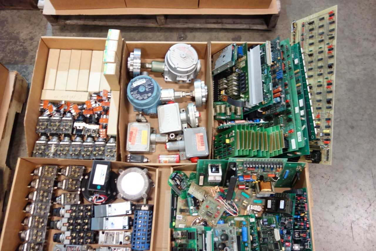 4 PALLETS OF ASSORTED AUTOMATION - INDUSTRIAL PARTS