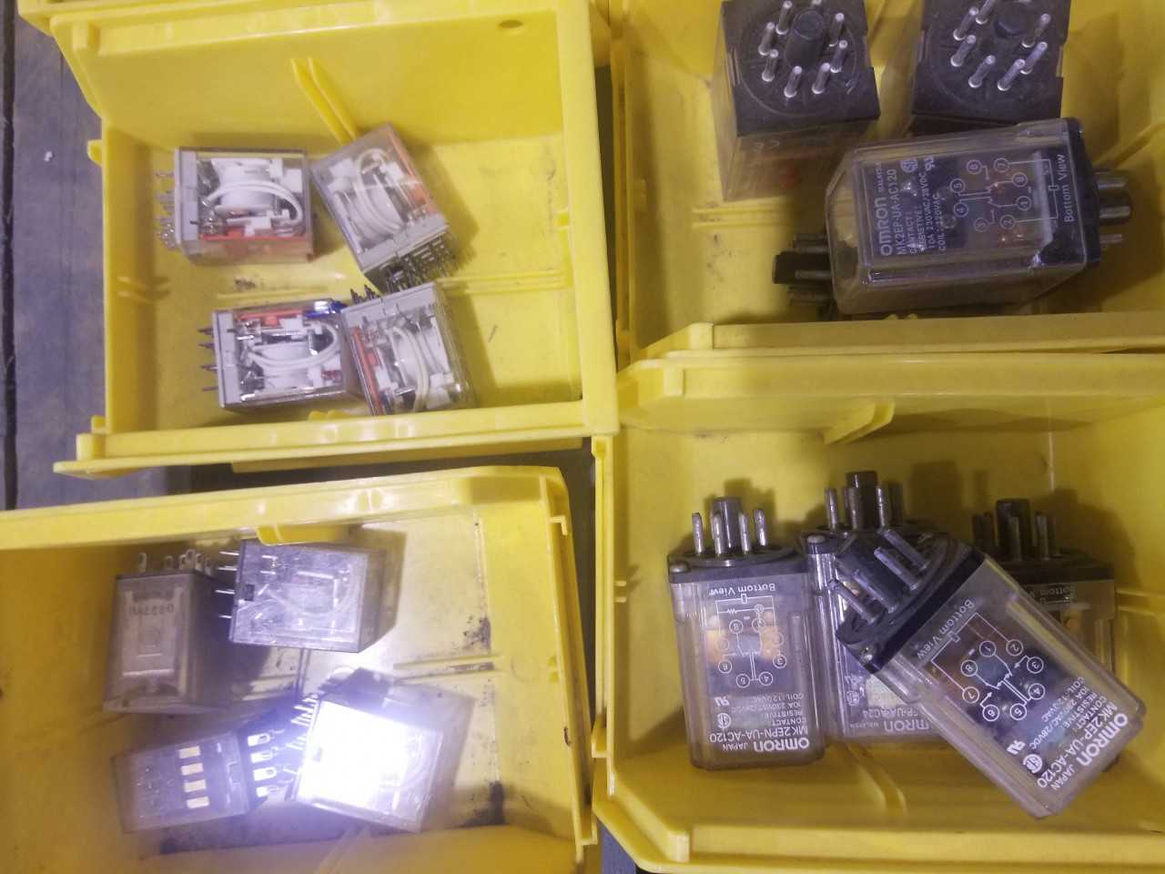 ASSORTMENT OF RELAYS (QTY-100) - ELECTRICAL COMPONENTS